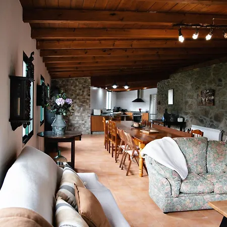 Сasa de vacaciones Casa As Nogueiras *